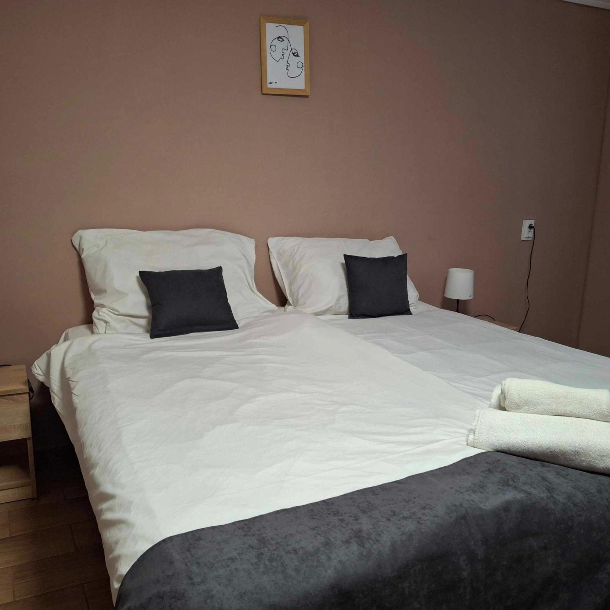 Hotel Unicornis Eğri Dış mekan fotoğraf
