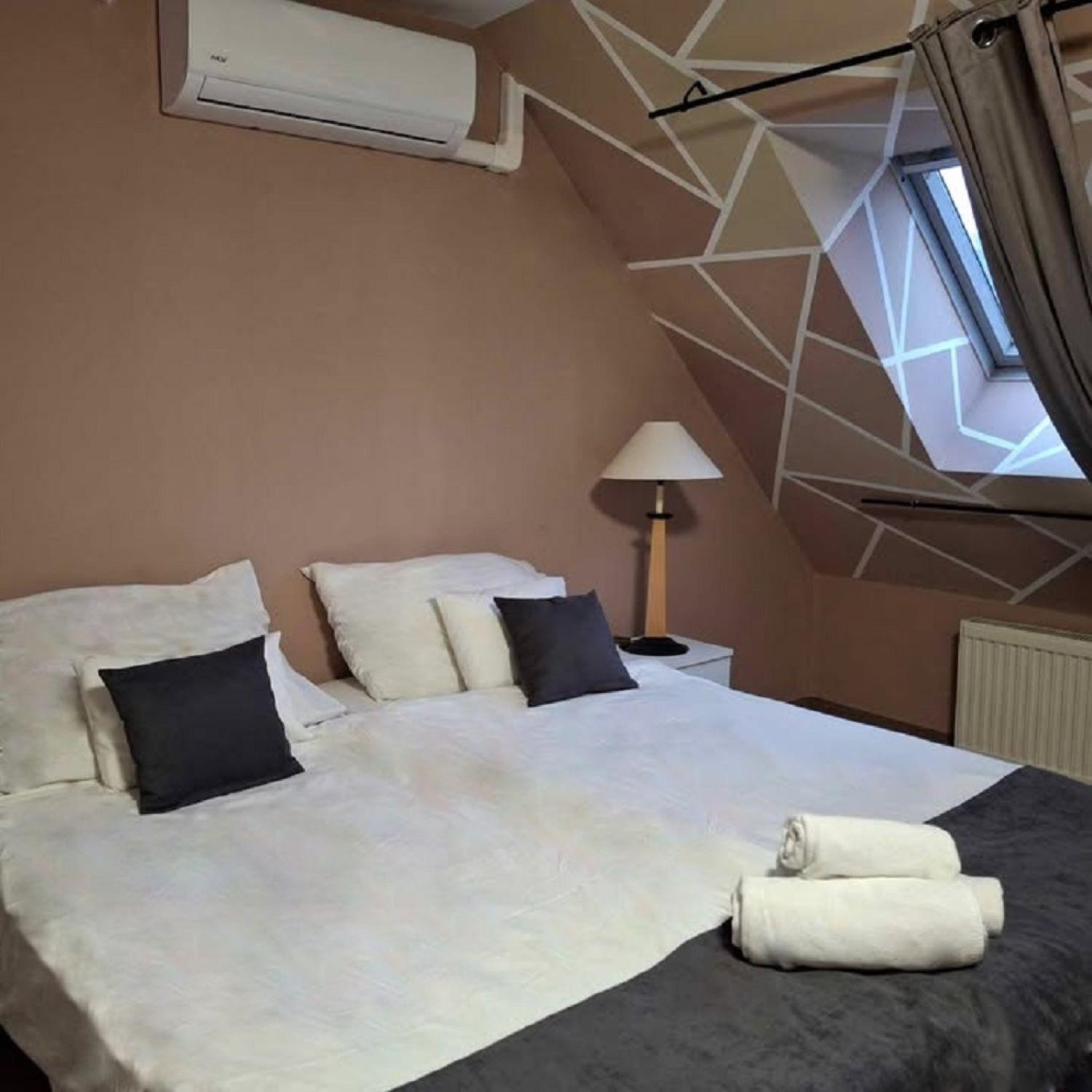 Hotel Unicornis Eğri Dış mekan fotoğraf