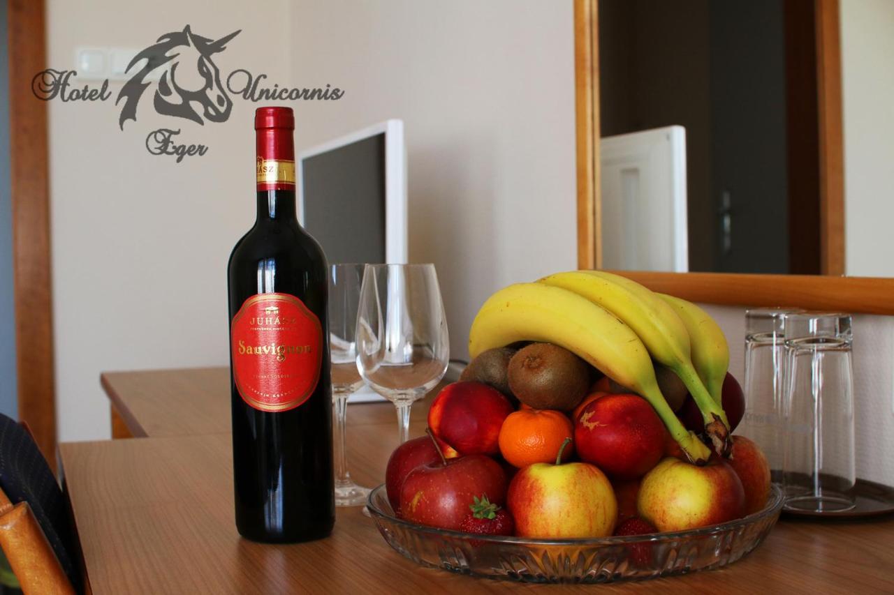 Hotel Unicornis Eğri Dış mekan fotoğraf